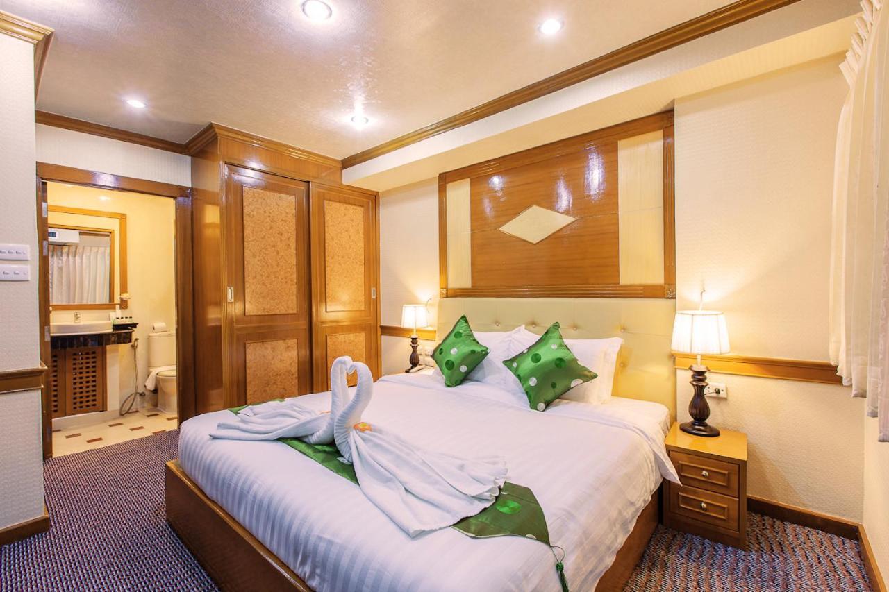 Varindavan Park Serviced Residence Bangkok Exterior photo